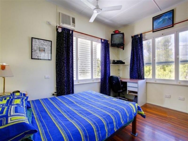 21 Kenilworth Avenue, Hyde Park QLD 4812