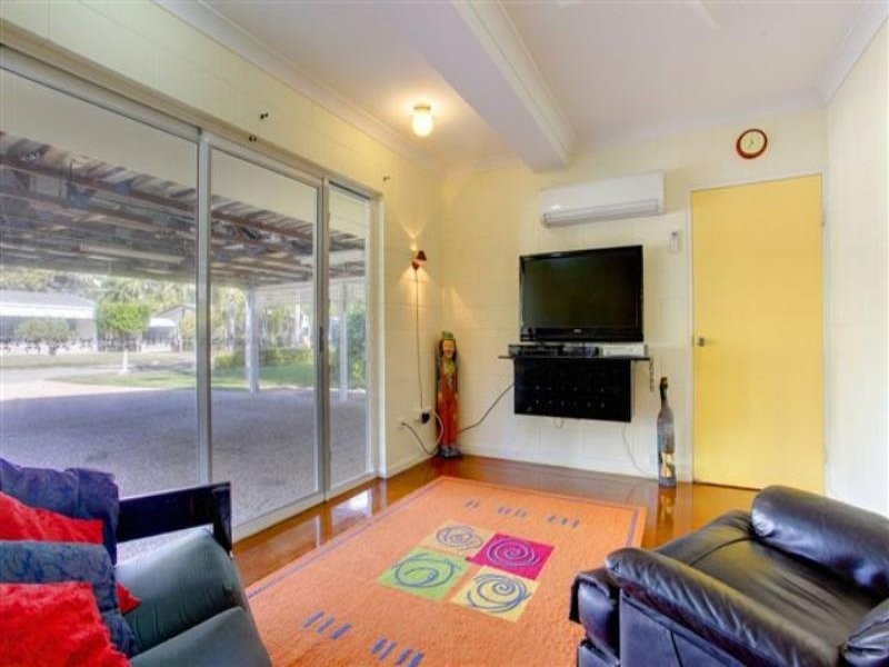 21 Kenilworth Avenue, Hyde Park QLD 4812