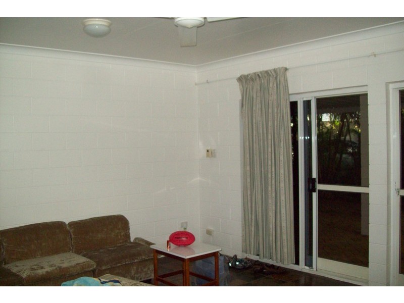 21 Hurst Street, Magnetic Island QLD 4819