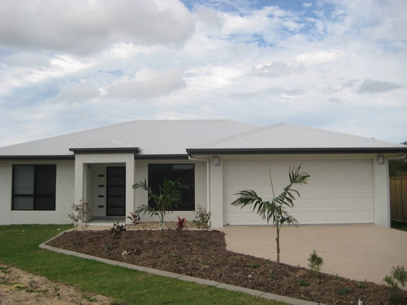 3 Channel Street, Bushland Beach QLD 4818