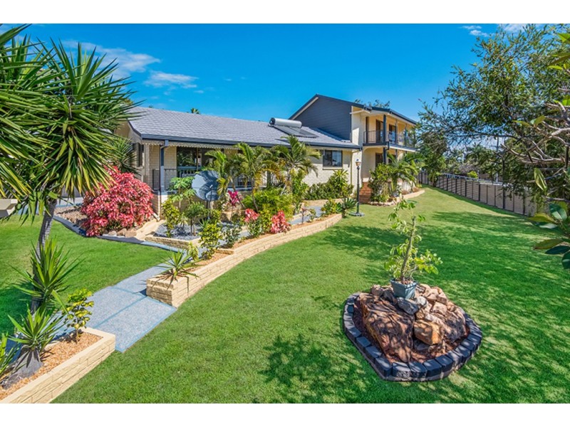 1 St James Drive, Belgian Gardens QLD 4810