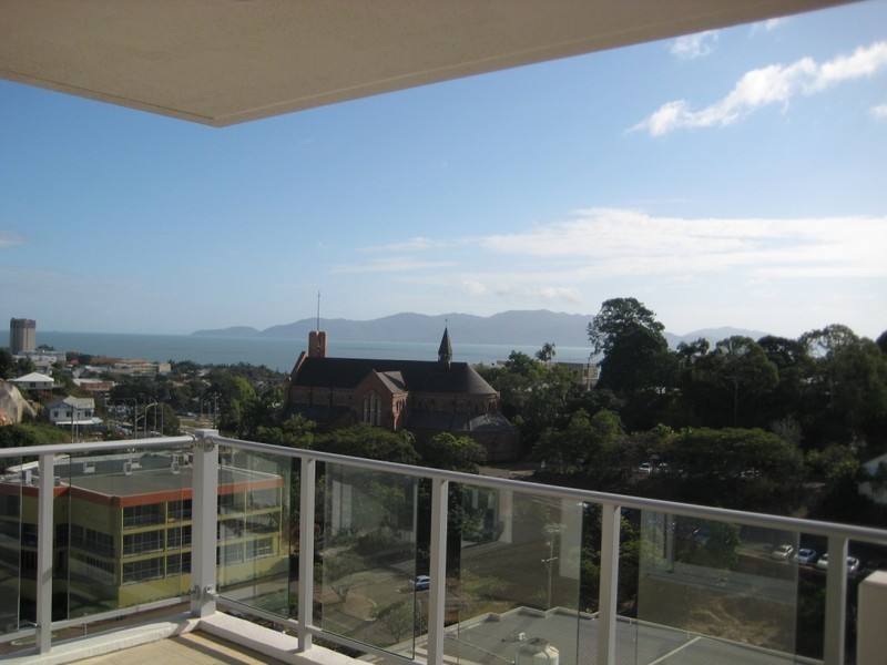 1102/84 Denham Street “DALGETY”, Townsville City QLD 4810