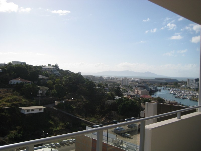 1102/84 Denham Street “DALGETY”, Townsville City QLD 4810