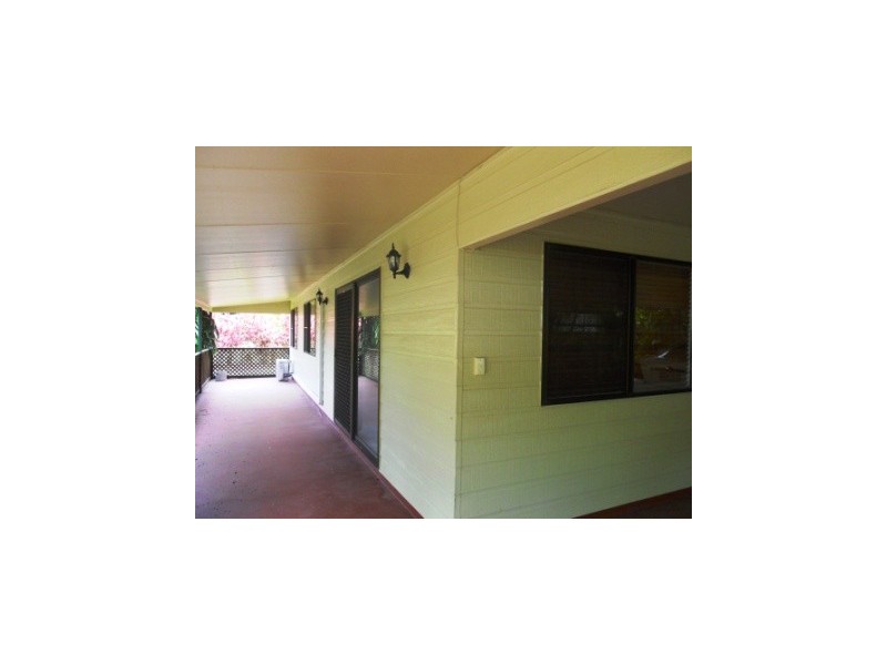 23 Compass Crescent, Magnetic Island QLD 4819