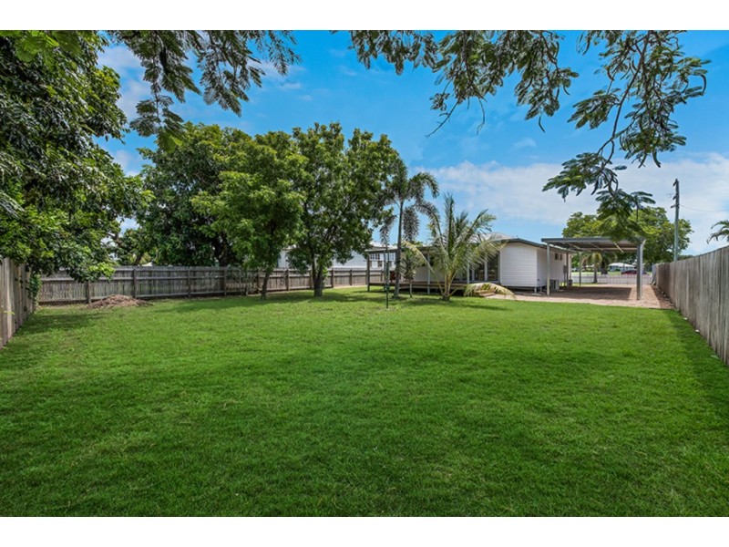 88 Queens Road, Hermit Park QLD 4812