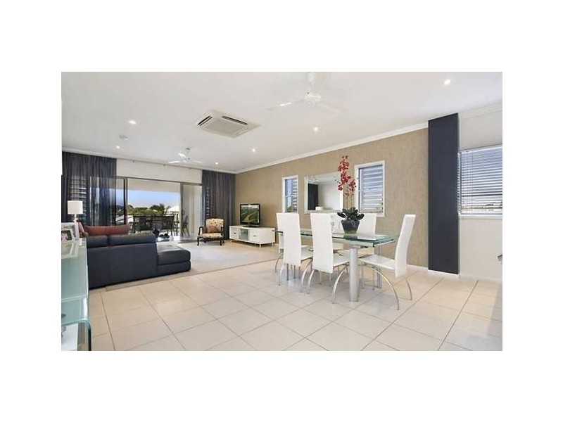 7/74 Cook Street, North Ward QLD 4810