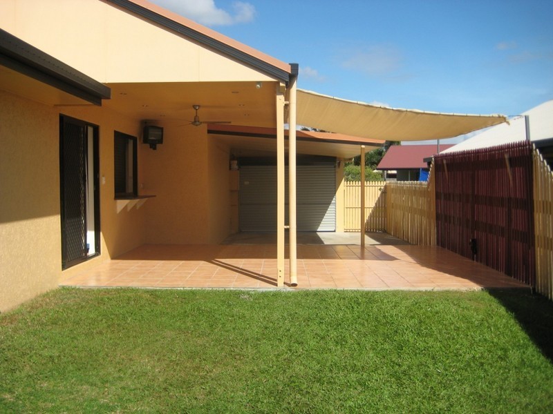 20 Monaro Circuit, Mount Louisa QLD 4814
