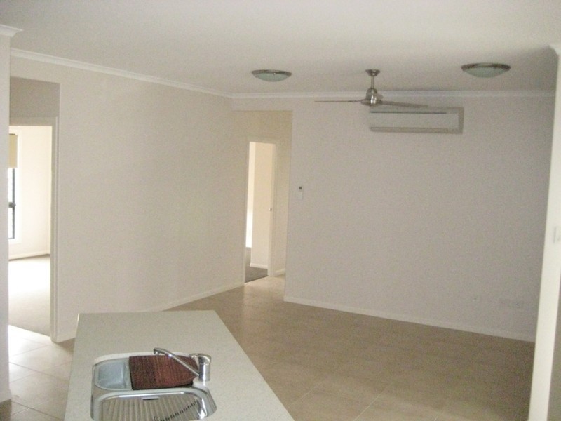 6 Waterstone Terrace, Idalia QLD 4811