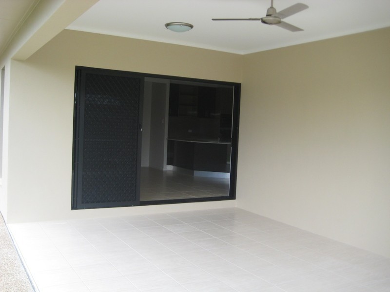 6 Waterstone Terrace, Idalia QLD 4811