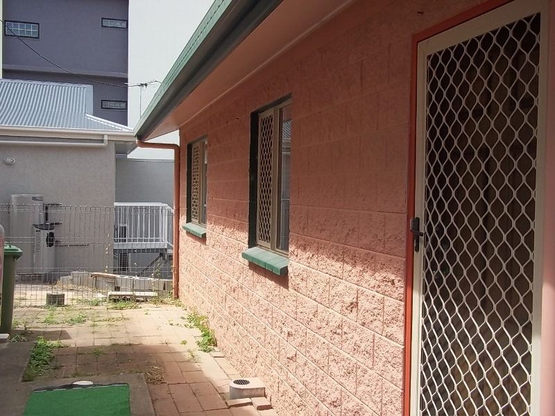 1/350 Sturt Street, Townsville City QLD 4810