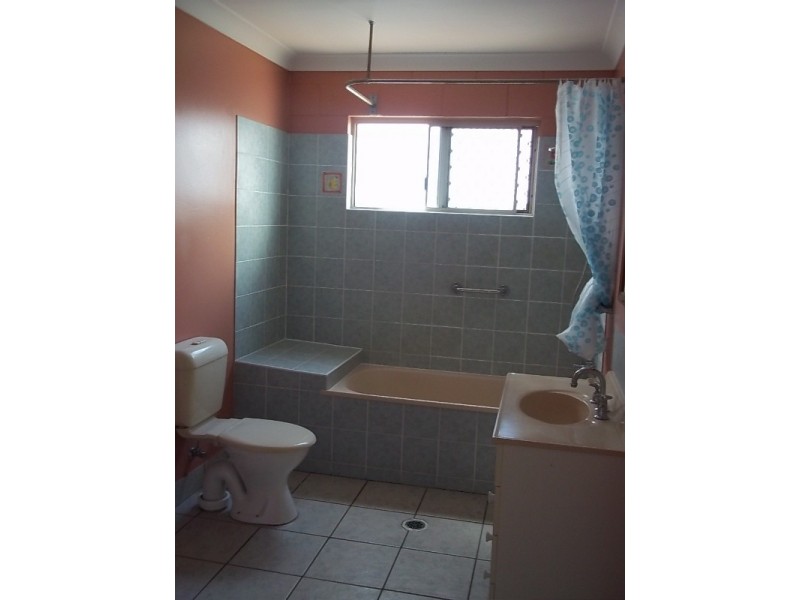 1/350 Sturt Street, Townsville City QLD 4810