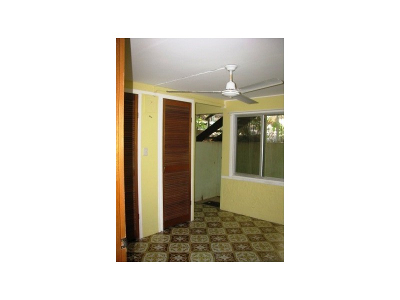 84 Picnic Street, Magnetic Island QLD 4819