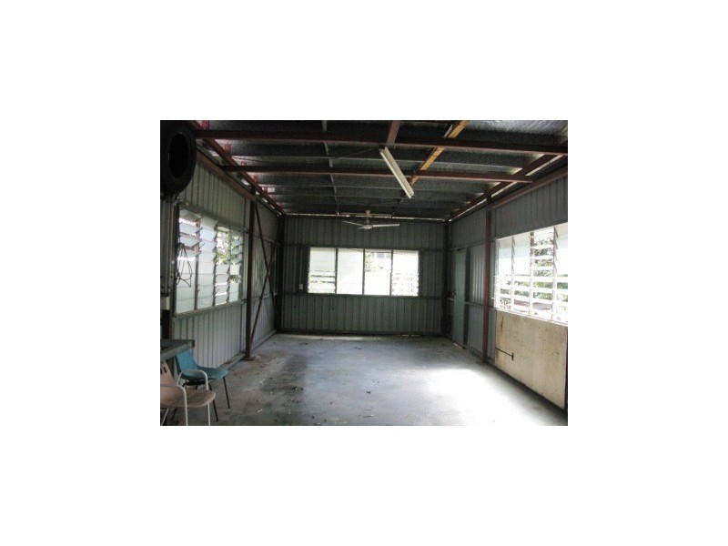 84 Picnic Street, Magnetic Island QLD 4819