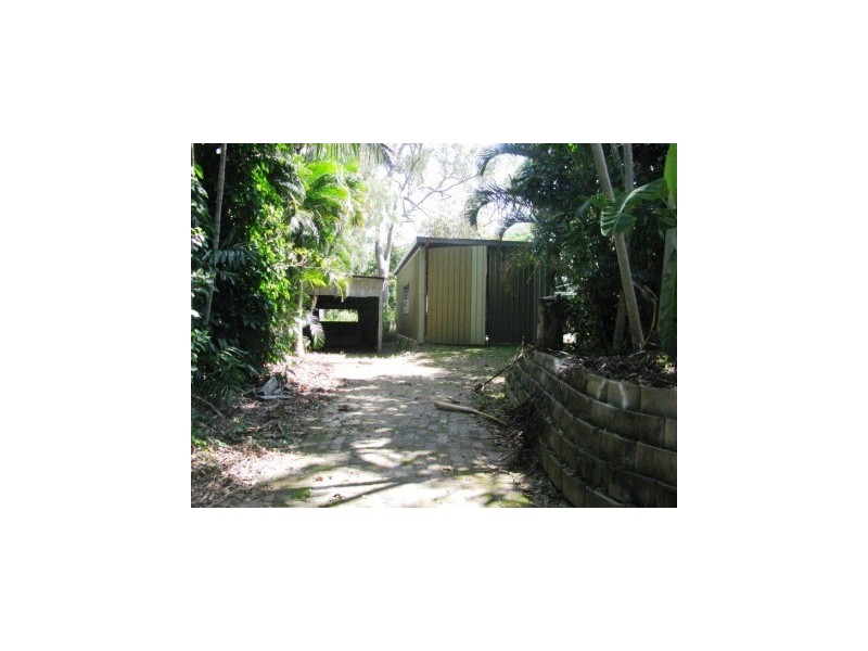 84 Picnic Street, Magnetic Island QLD 4819