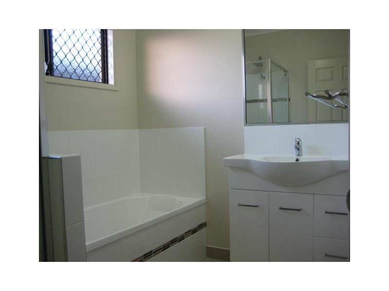 21 Broadwater Terrace, Idalia QLD 4811