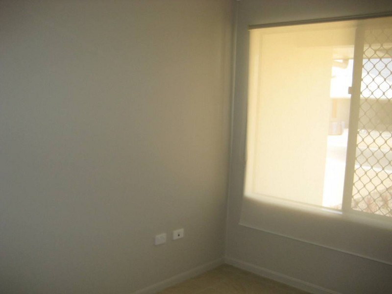 16 Yanooa Court, Bushland Beach QLD 4818