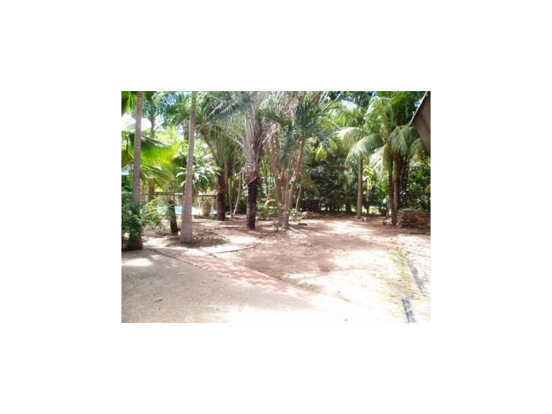 27 Nerita Crescent, Magnetic Island QLD 4819