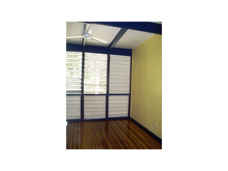 27 Nerita Crescent, Magnetic Island QLD 4819