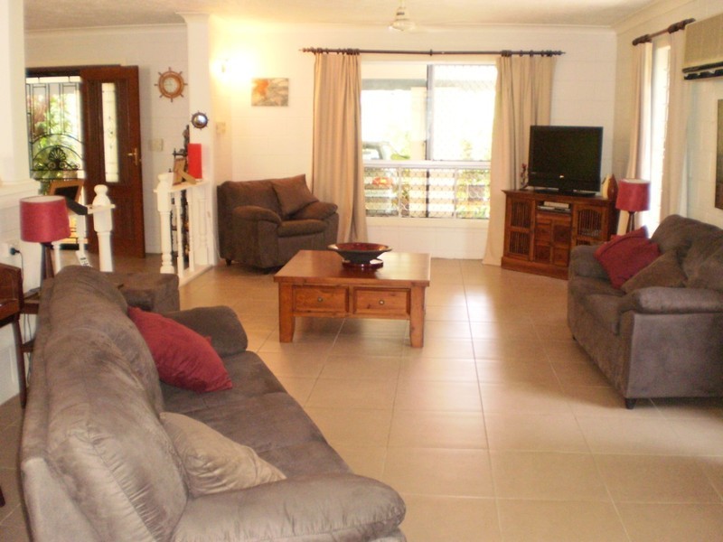 6 Gustav Court, Magnetic Island QLD 4819