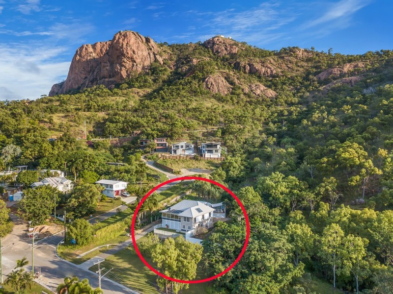 374 Stanley Street, North Ward QLD 4810