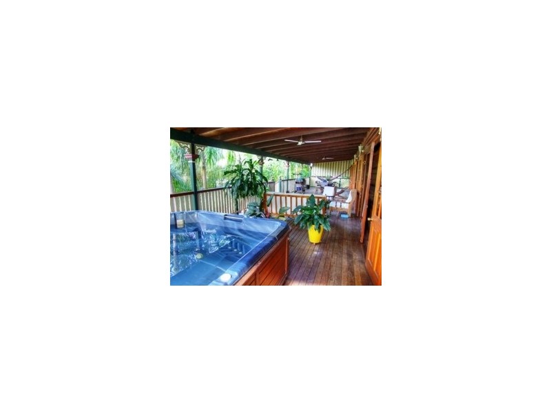 16 Somerset Court, Magnetic Island QLD 4819