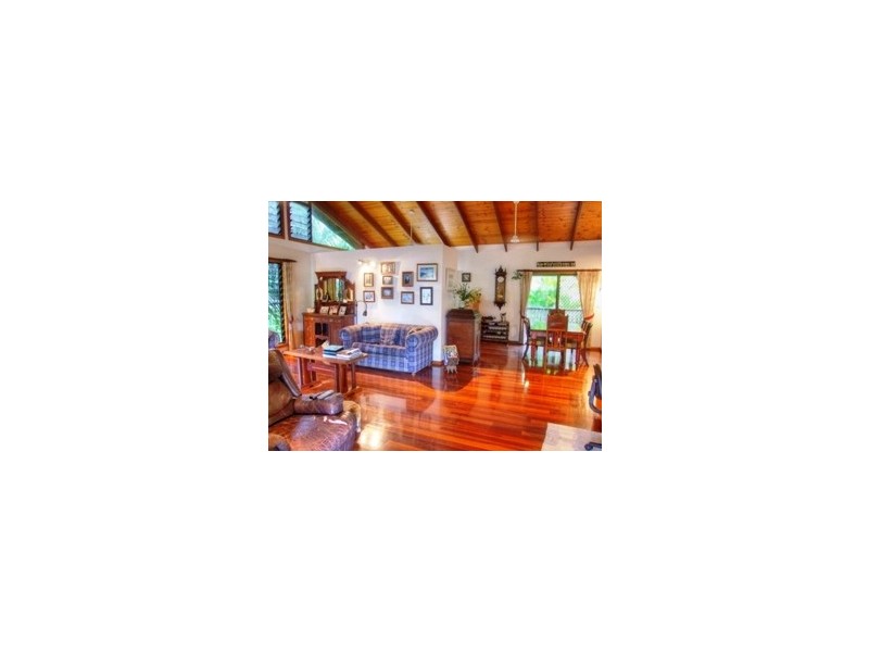 16 Somerset Court, Magnetic Island QLD 4819