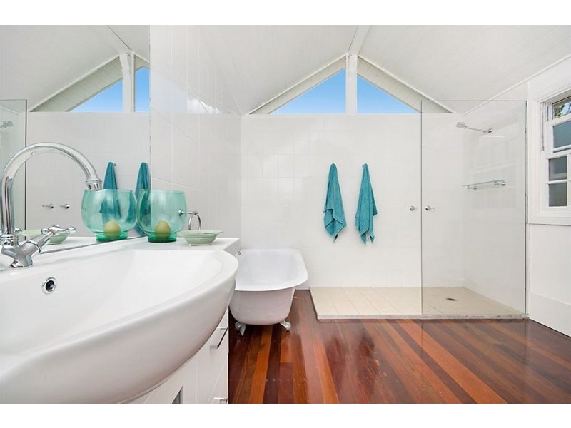 18  Soule Street, Hermit Park QLD 4812