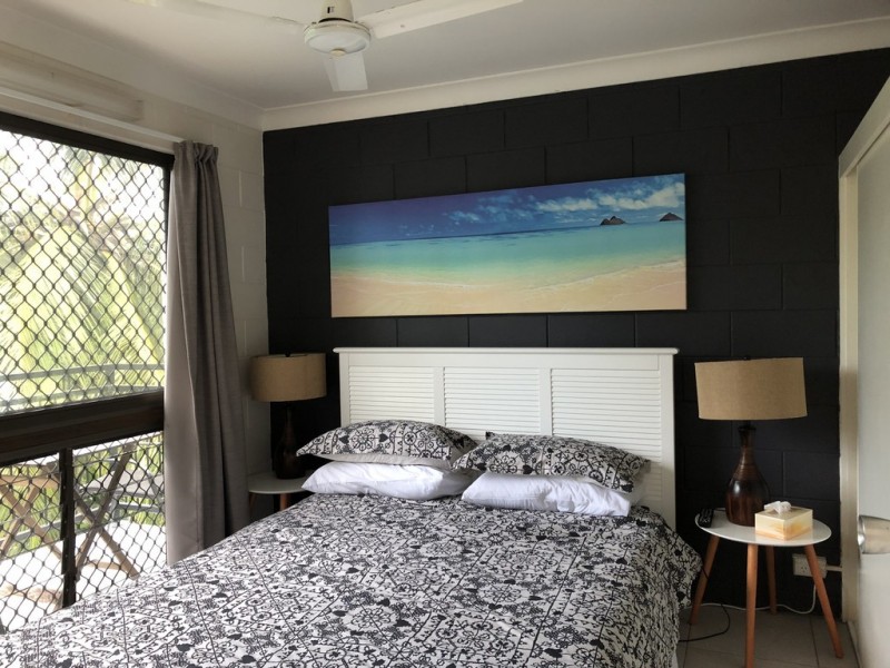 4/2 Endeavour Road, Arcadia QLD 4819