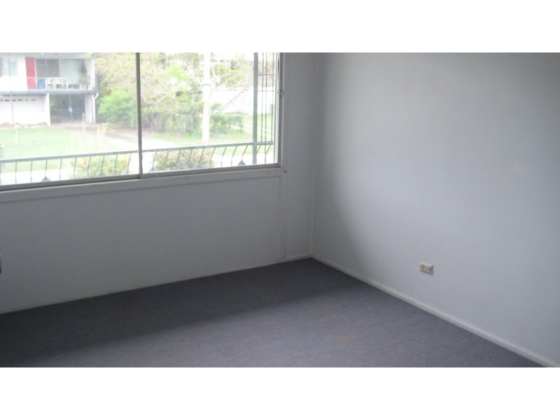 19 Hibiscus Street, Cranbrook QLD 4814