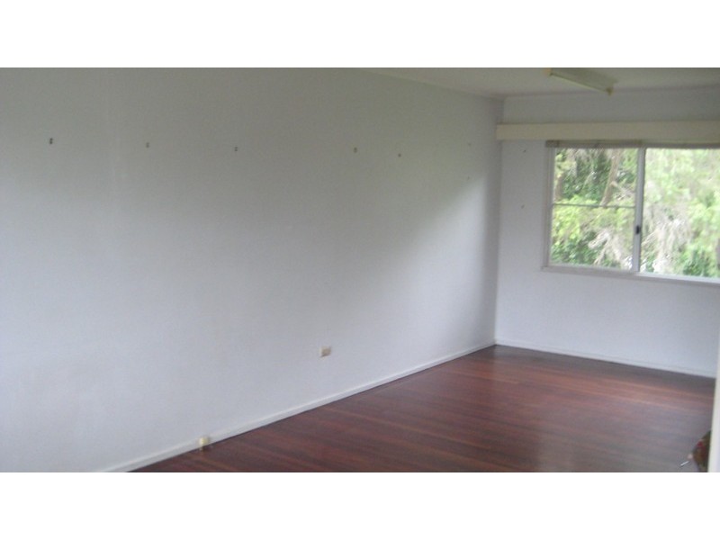 19 Hibiscus Street, Cranbrook QLD 4814