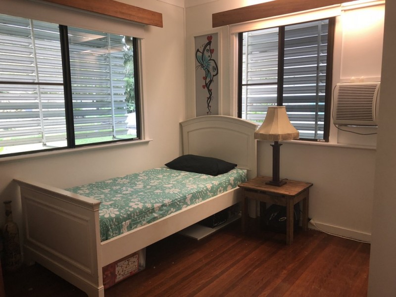 20 Granite Street, Picnic Bay QLD 4819