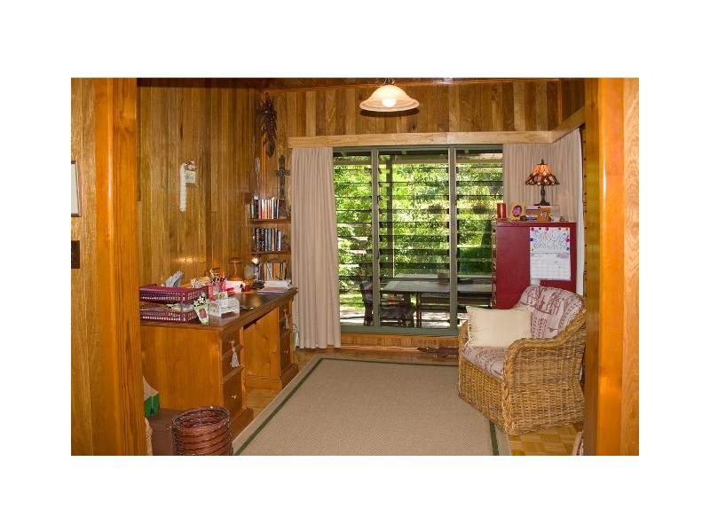 6 Mt Elliott Drive, Alligator Creek QLD 4816