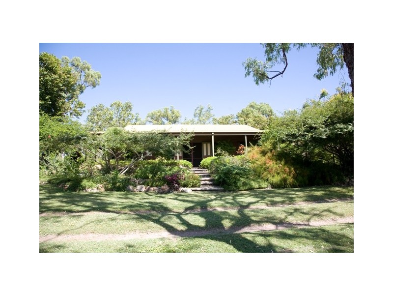 6 Mt Elliott Drive, Alligator Creek QLD 4816