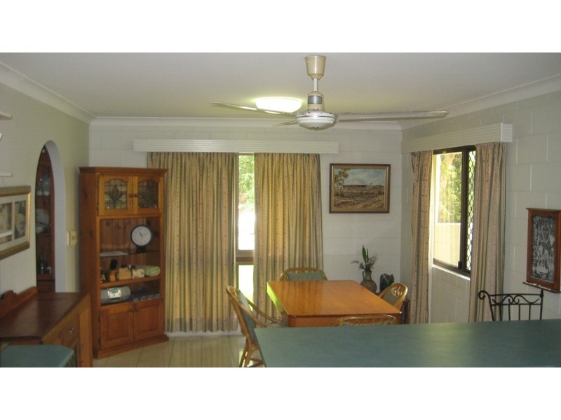 2 Kirrang Court, Cranbrook QLD 4814