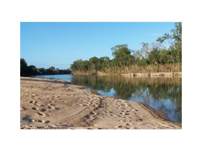 530 Shirbourne Road, Giru QLD 4809