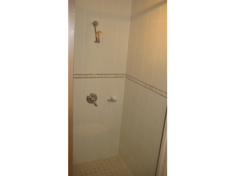 2/13 Little Street, Belgian Gardens QLD 4810