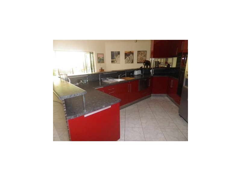 18 Nerita Crescent Nelly Bay, Magnetic Island QLD 4819