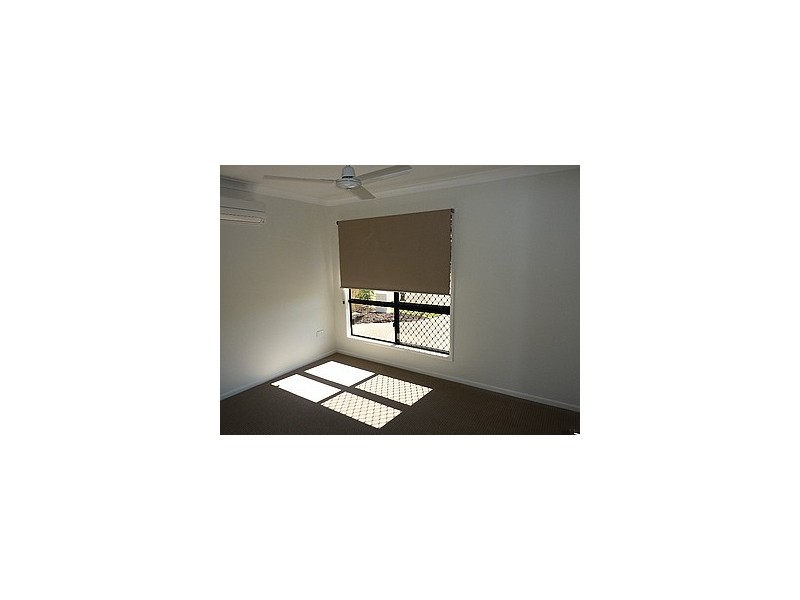 1/52A Philp Street, Hermit Park QLD 4812