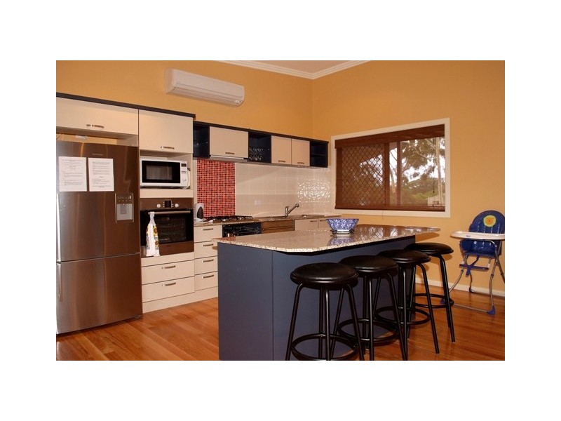 12 Bayside Court HSB, Magnetic Island QLD 4819