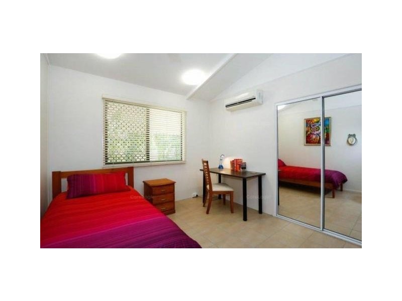 2/10 Tertius Street, Mundingburra QLD 4812