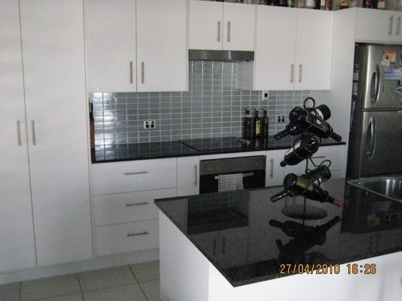 6  Rokeby Court, Bushland Beach QLD 4818