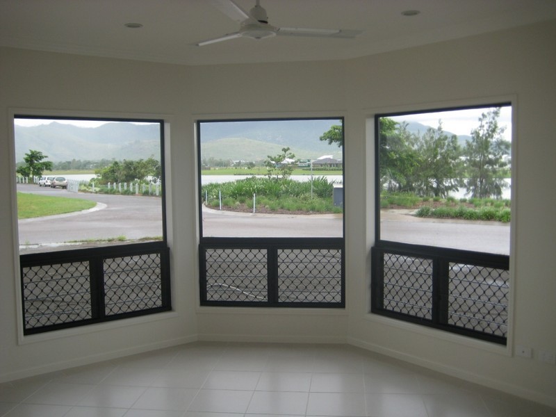 2 Twinview Terrace, Idalia QLD 4811