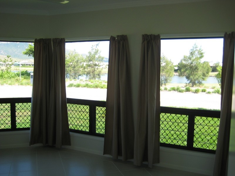 2 Twinview Terrace, Idalia QLD 4811