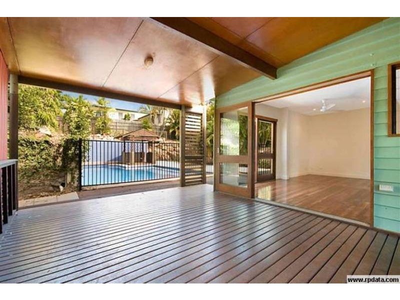 42 Stokes Street, Townsville City QLD 4810