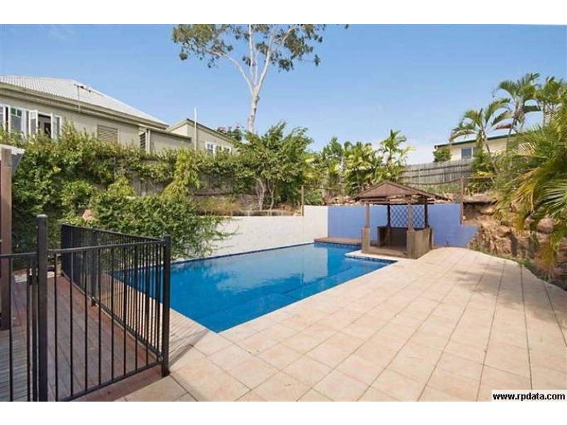 42 Stokes Street, Townsville City QLD 4810