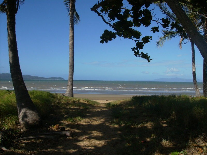 1/7 Bay Street, Pallarenda QLD 4810