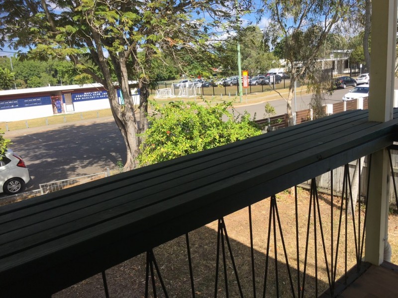 17 Burt Street, Mundingburra QLD 4812