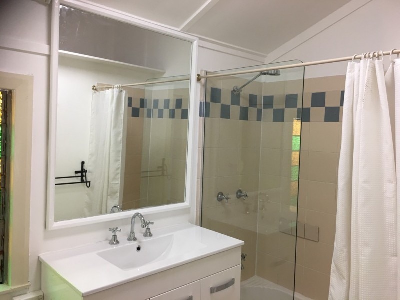 33 First Avenue, Railway Estate QLD 4810