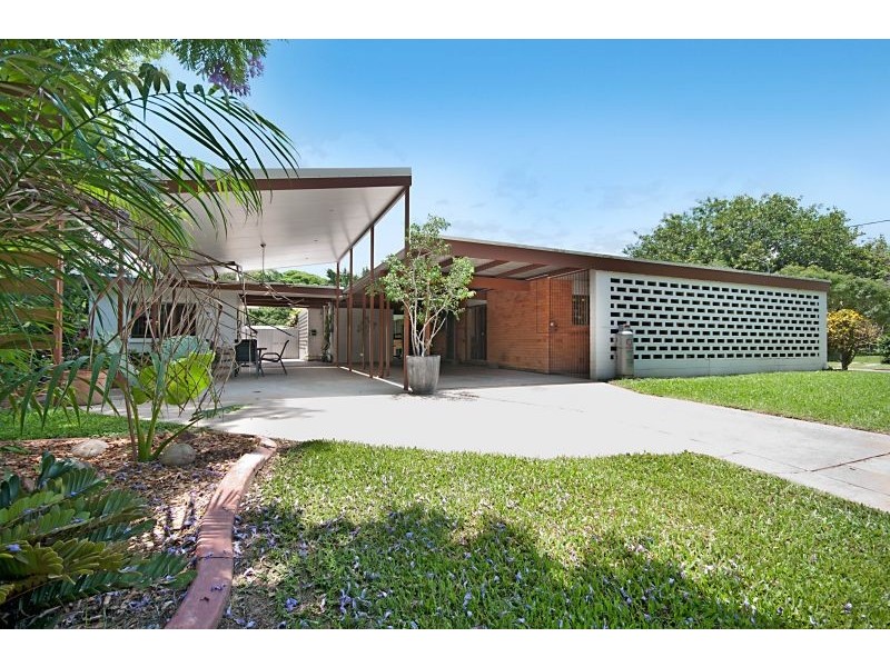 10 Wellington Street, Mundingburra QLD 4812