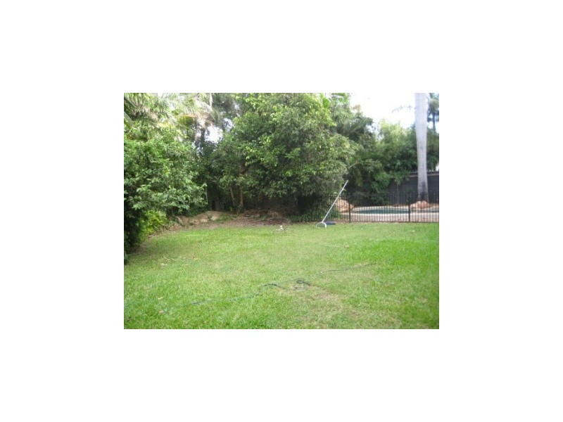 58 Roberts Street, Hermit Park QLD 4812